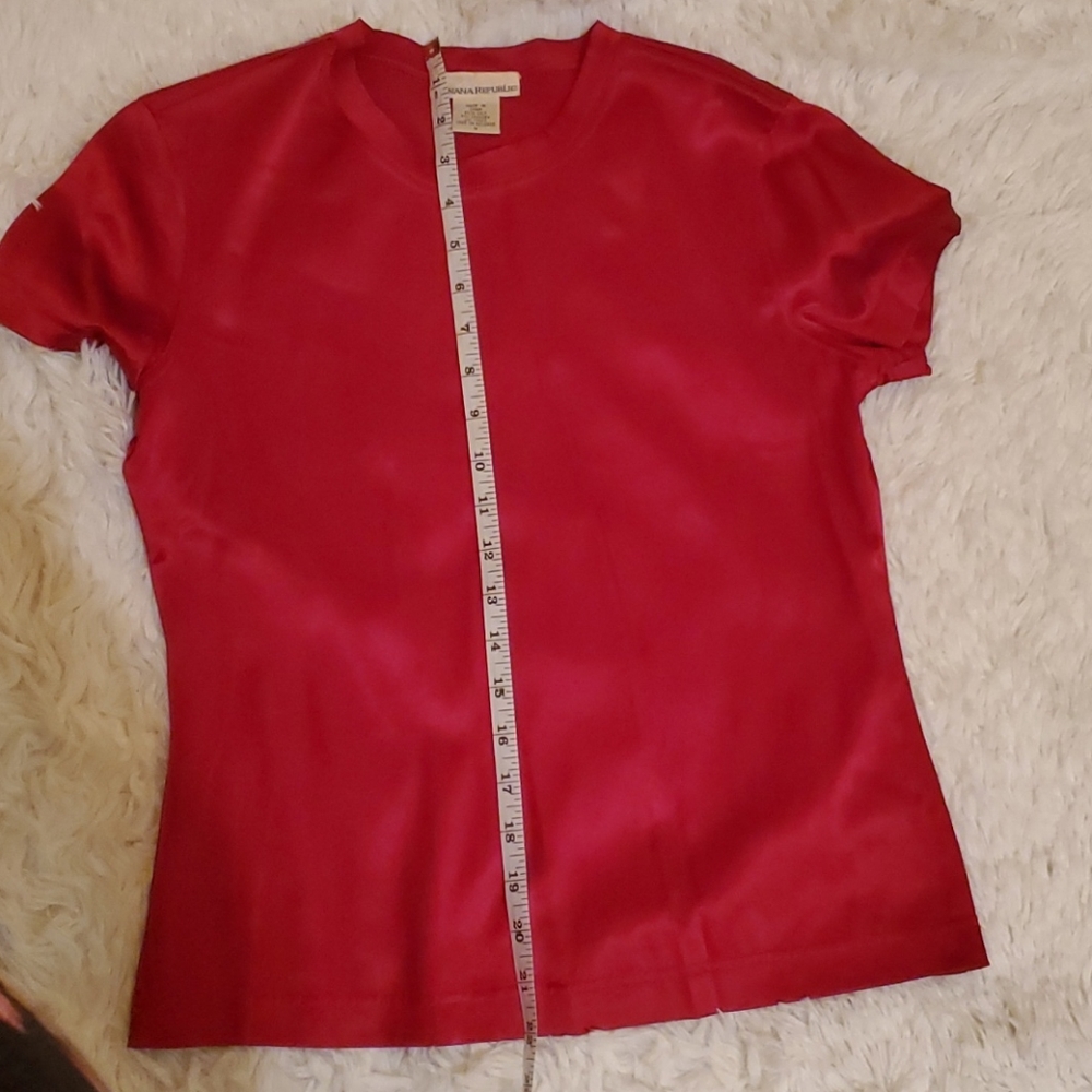 Red Silk - Picture 8 of 9